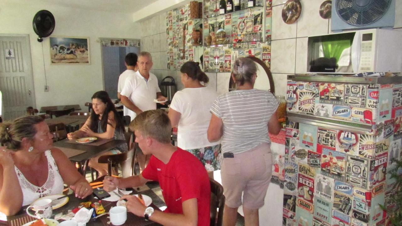 Hotel Pousada Girassol Matinhos Kültér fotó